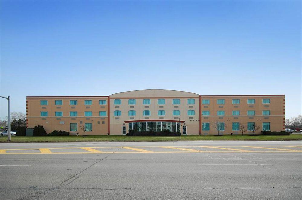 Best Western Airport Inn & Suites Cleveland Brook Park Dış mekan fotoğraf