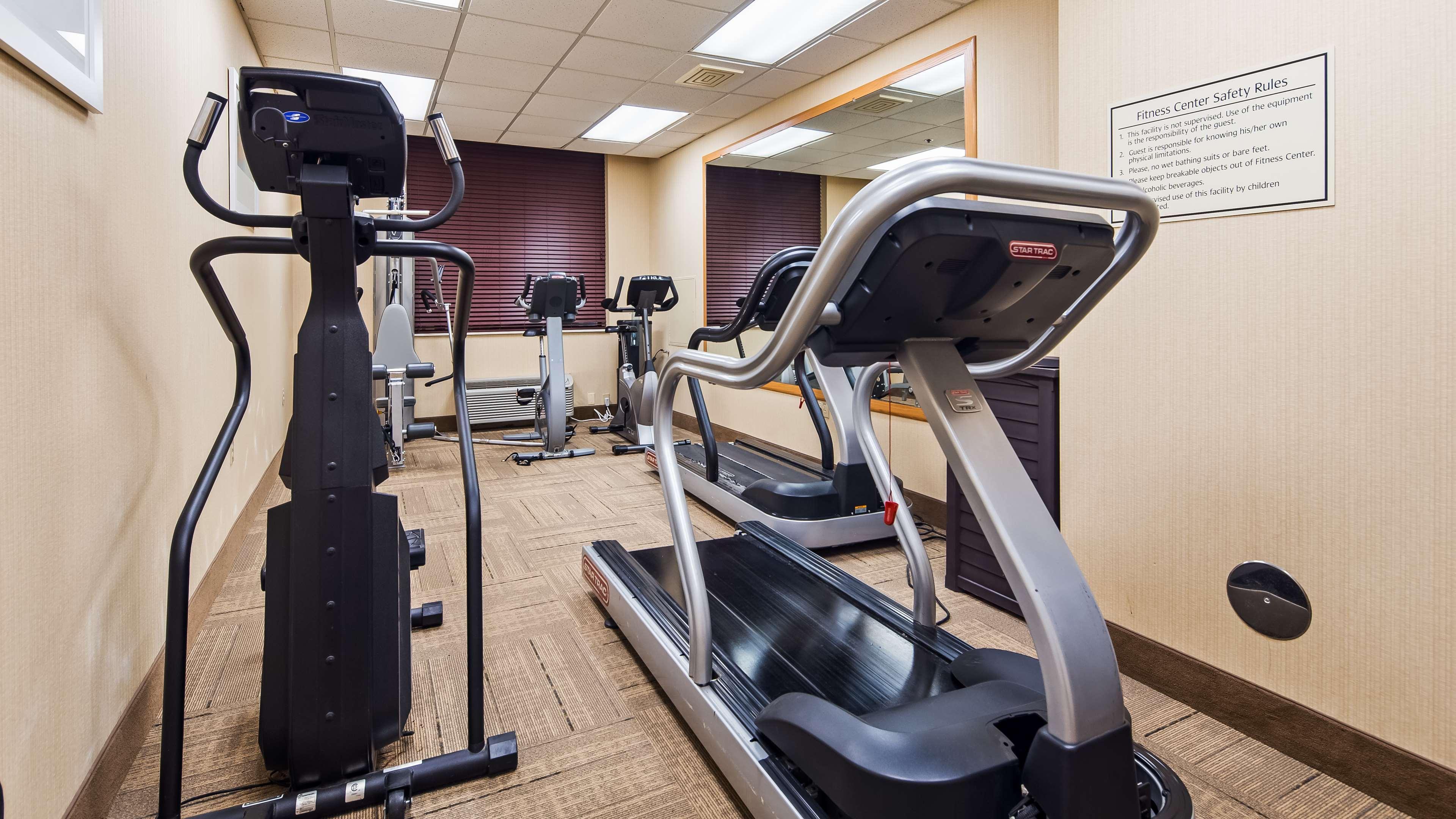 Best Western Airport Inn & Suites Cleveland Brook Park Dış mekan fotoğraf