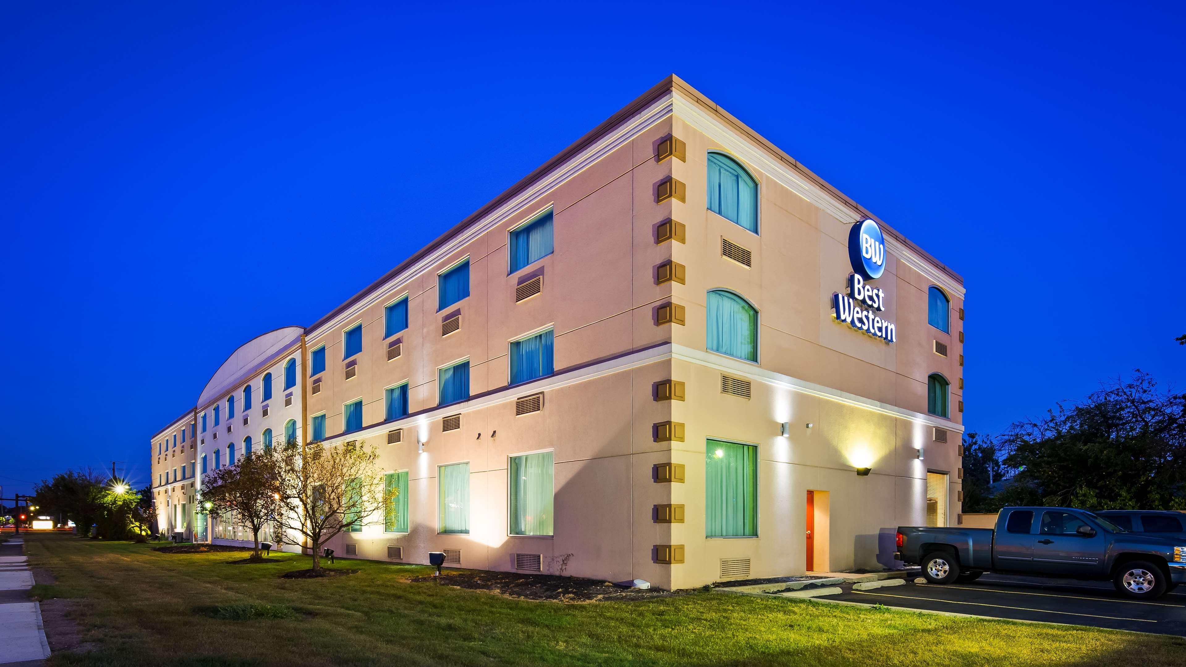 Best Western Airport Inn & Suites Cleveland Brook Park Dış mekan fotoğraf