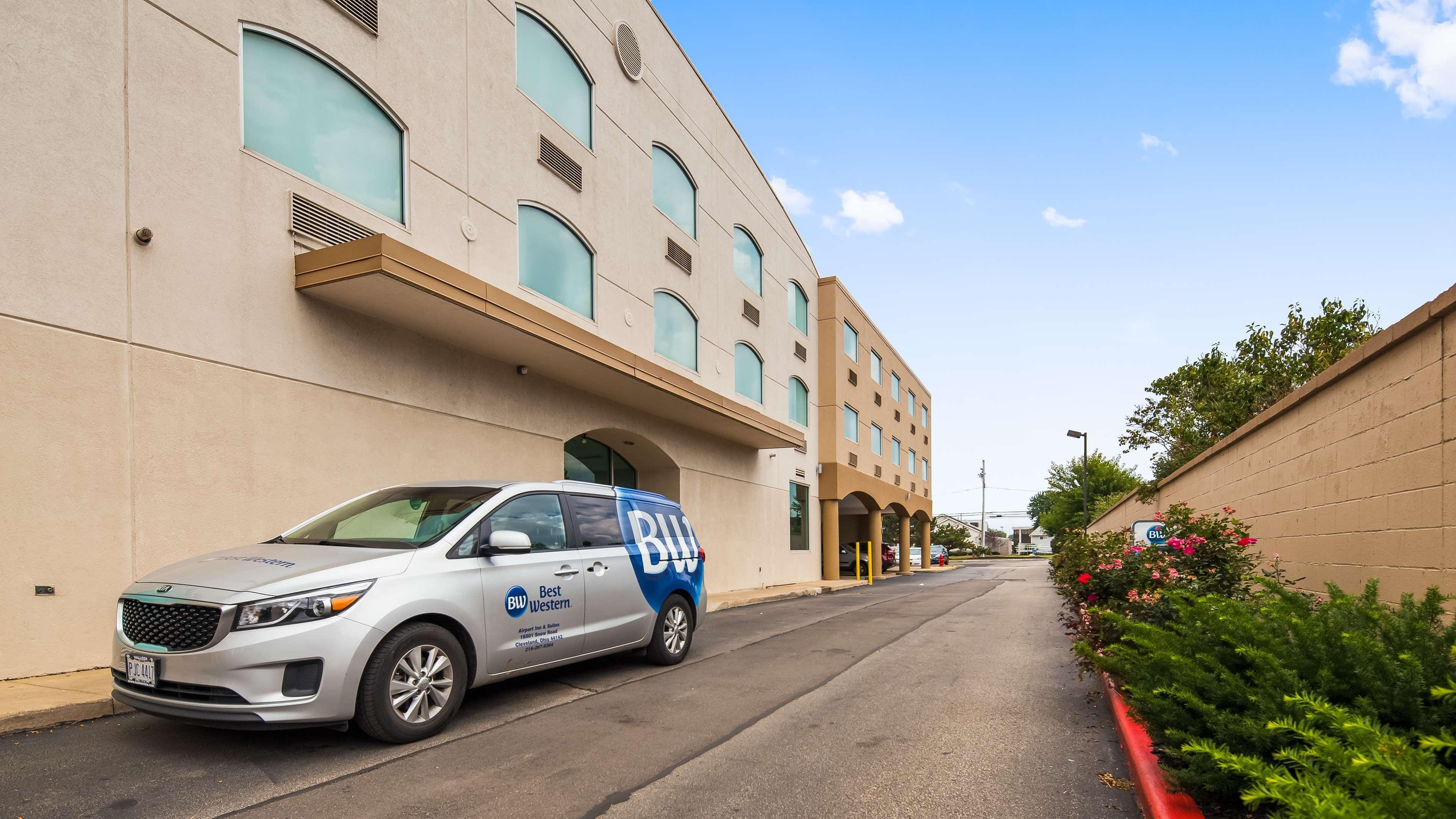 Best Western Airport Inn & Suites Cleveland Brook Park Dış mekan fotoğraf