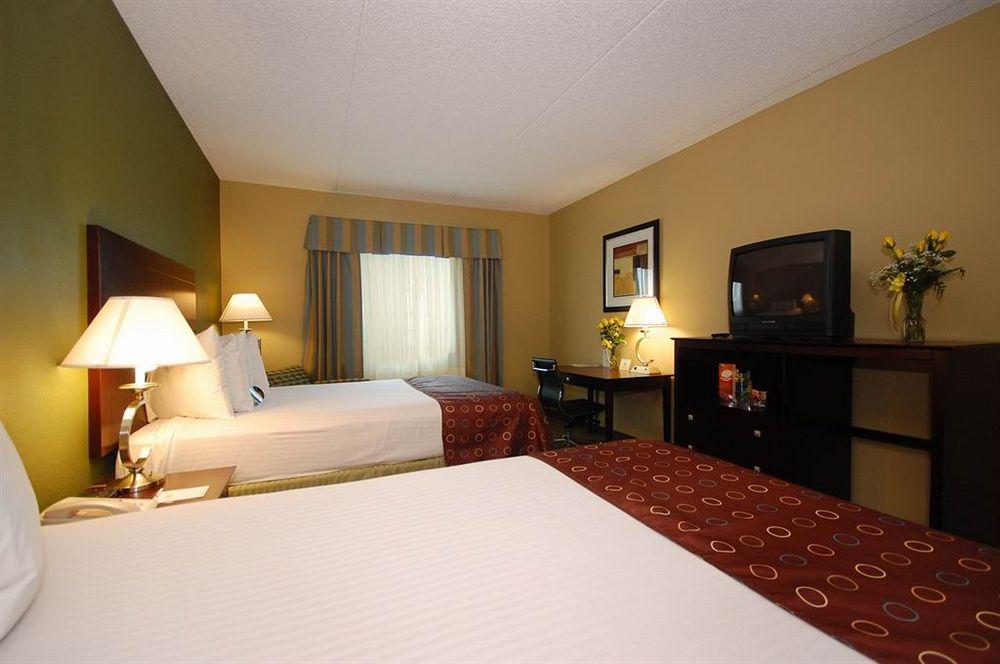Best Western Airport Inn & Suites Cleveland Brook Park Dış mekan fotoğraf