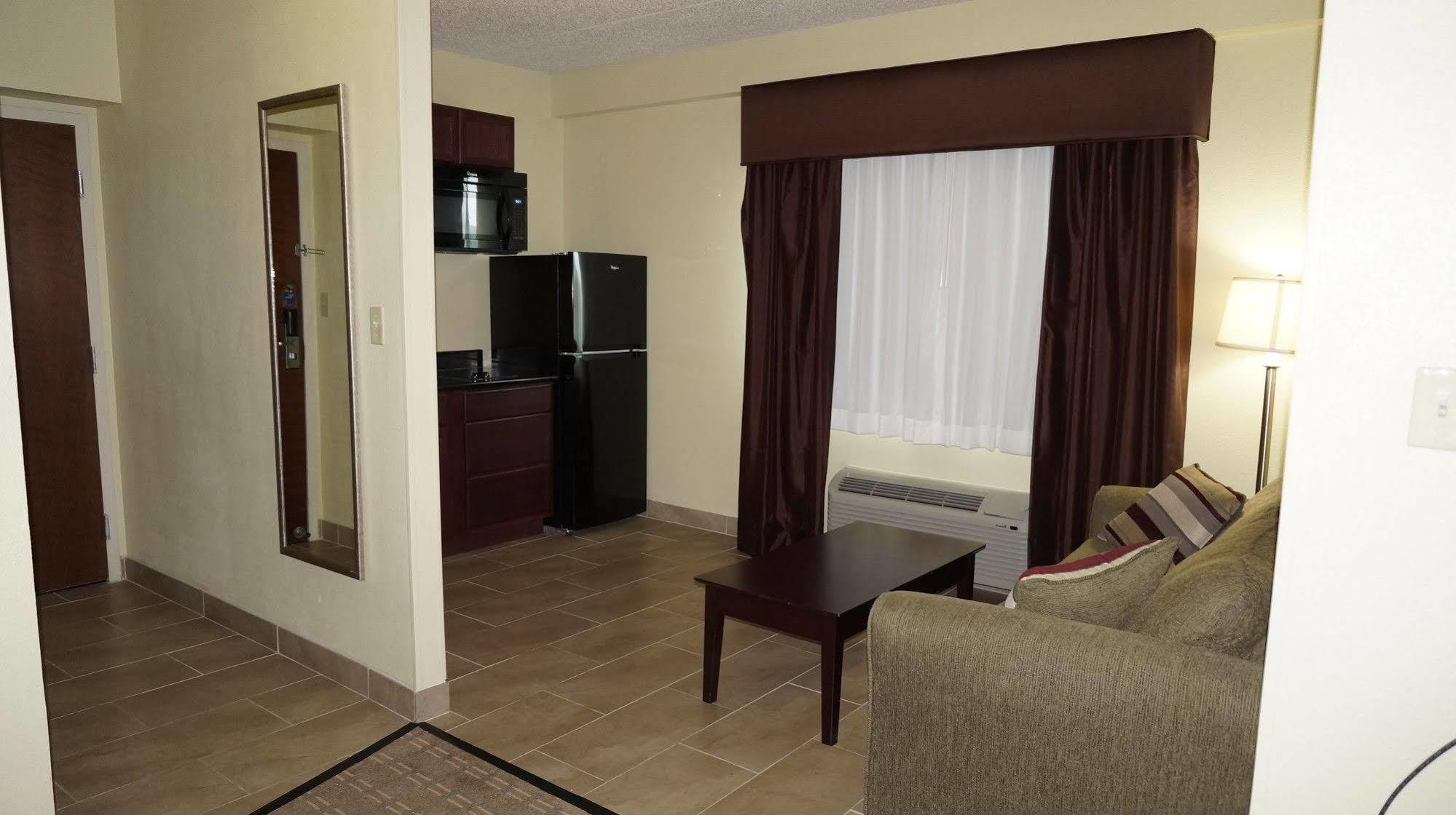 Best Western Airport Inn & Suites Cleveland Brook Park Dış mekan fotoğraf