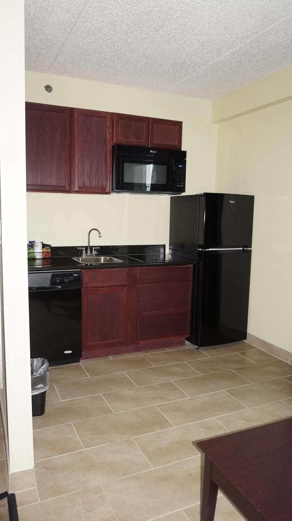 Best Western Airport Inn & Suites Cleveland Brook Park Dış mekan fotoğraf